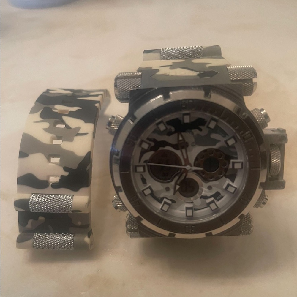 Men's Camouflage Watch with Silver Accents